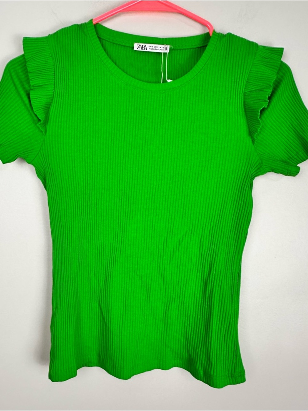 Zara Bright Green Ribbed Short Sleeve Top with Ruffle Sleeves Small NWT